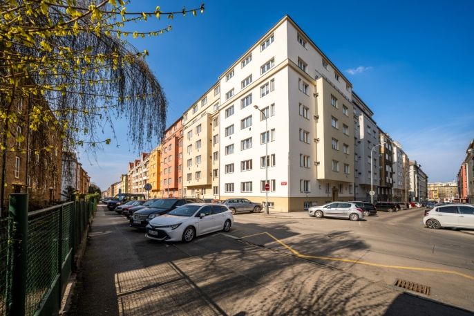 Prodej, Byt 2+kk, Praha