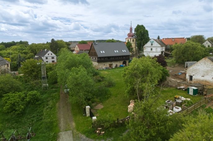 Prodej, Zemědělská usedlost, Blíževedly