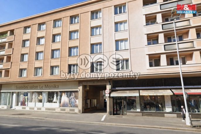 Pronájem, Byt 1+1, Hradec Králové