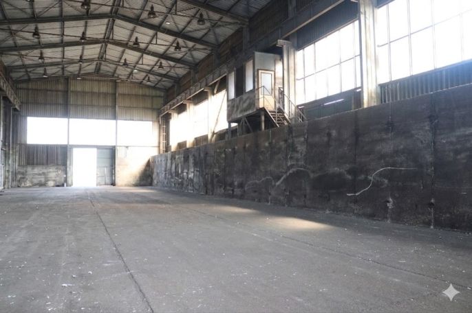 Pronájem, Sklad, Ostrov