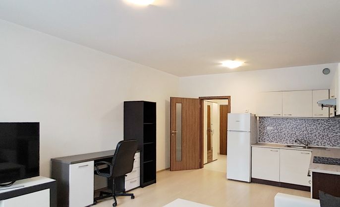 Pronájem, Byt 1+kk, Praha