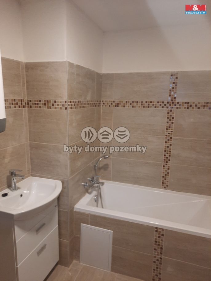 Pronájem, Byt 3+kk, Staňkovice