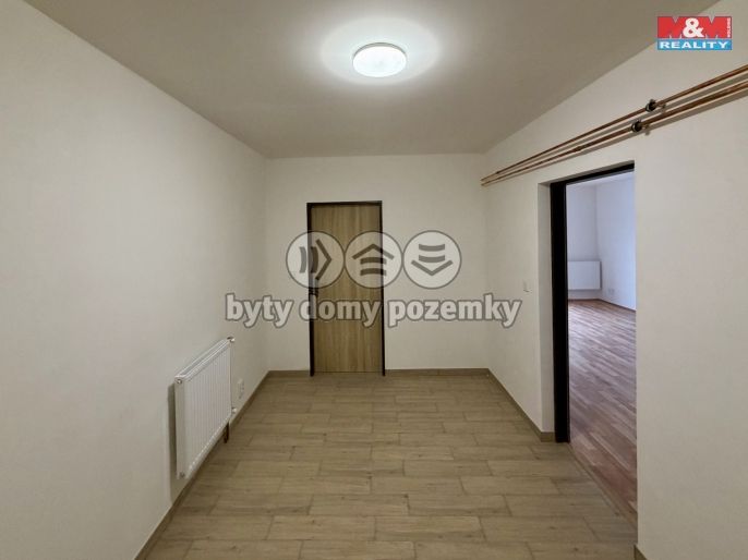 Pronájem, Byt 3+kk, Zlonice