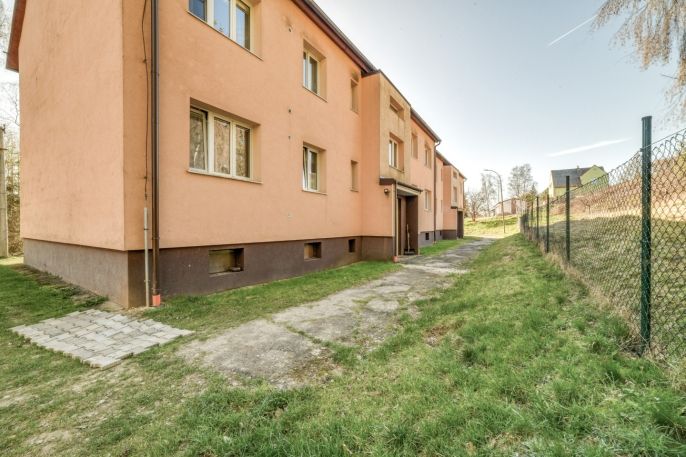 Prodej, Byt 3+1, Valy