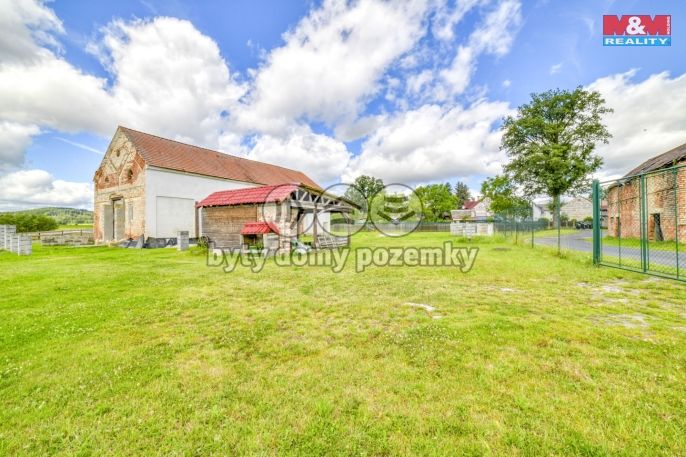 Prodej, Zemědělský objekt, Křižovatka