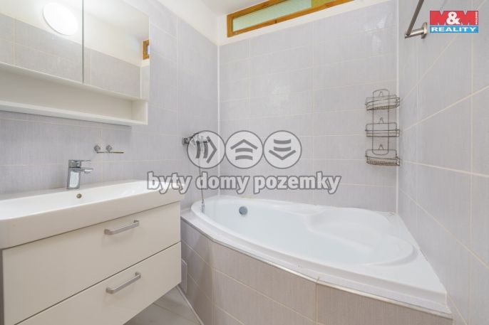 Prodej, Byt 3+1, Karlovy Vary