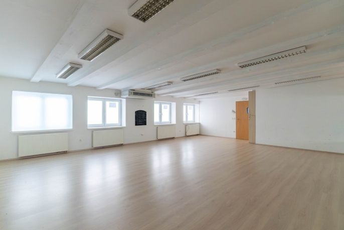 Prodej, Obchod a služby, Prostějov