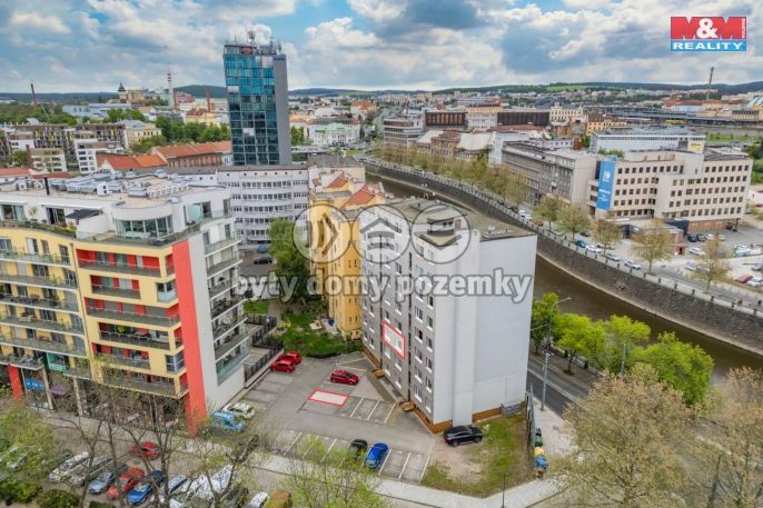 Prodej, Byt 4+1, Plzeň