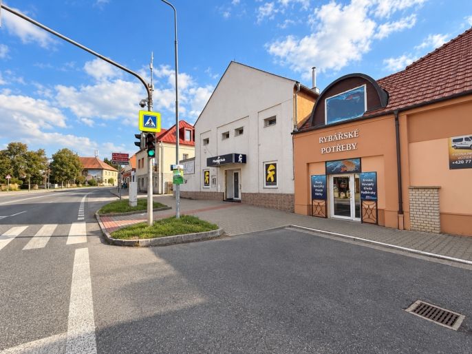 Pronájem, Obchod a služby, Jesenice