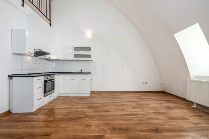 Prodej, Byt 1+kk, Nymburk