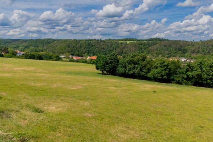Prodej, Pole, Otročiněves