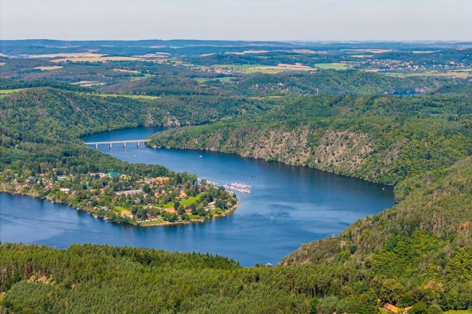 Prodej, Pole, Křečovice