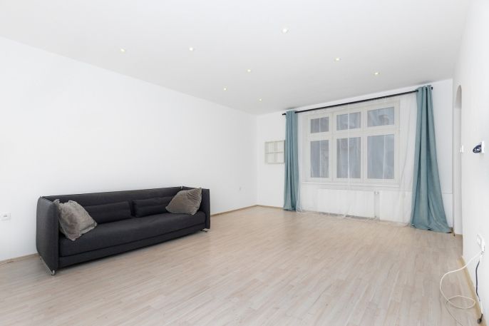 Pronájem, Byt 4+kk, Pardubice