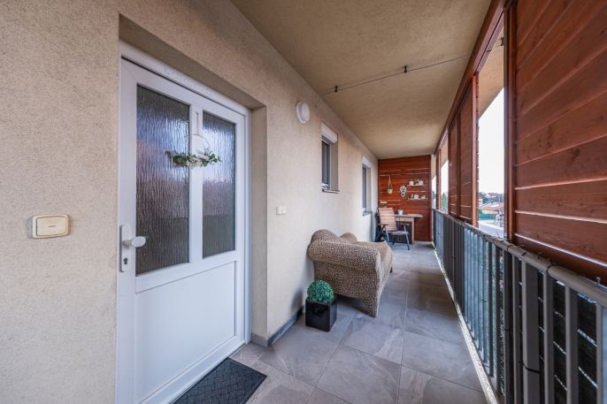 Pronájem, Byt 2+kk, Chvalovice