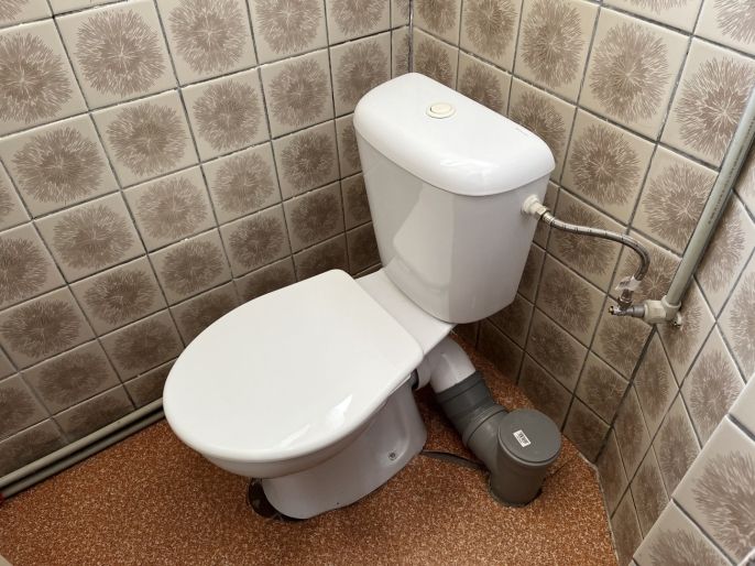 Pronájem, Obchod a služby, Klešice