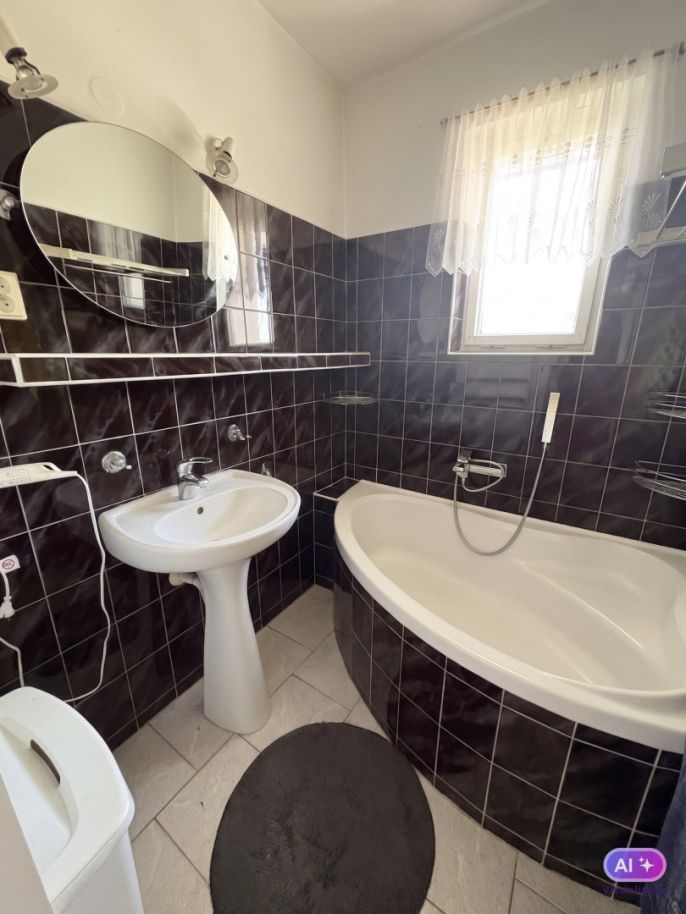 Pronájem, Rodinný dům, Děčín