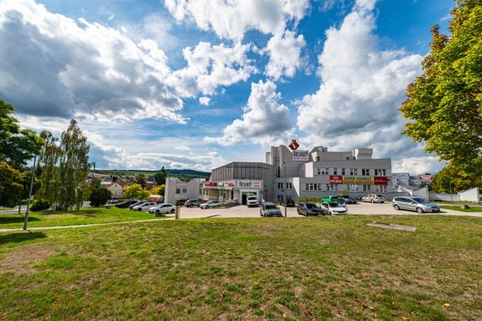 Pronájem, Obchod a služby, Tachov