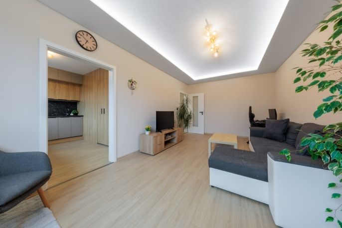 Prodej, Byt 2+1, Karlovy Vary