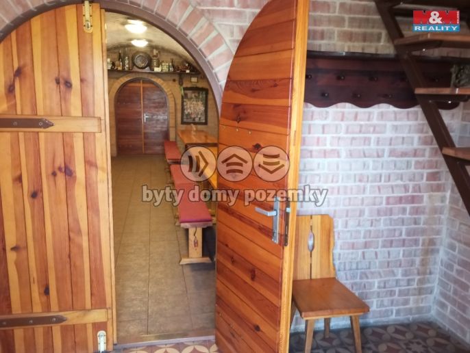 Prodej, Vinný sklep, Vacenovice