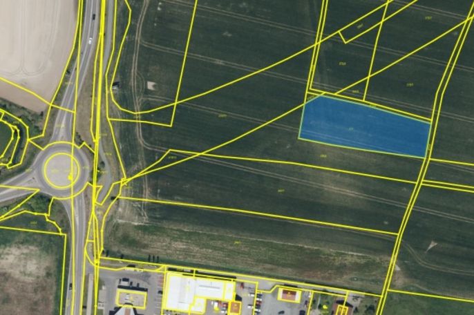 Prodej, Pole, Pardubice