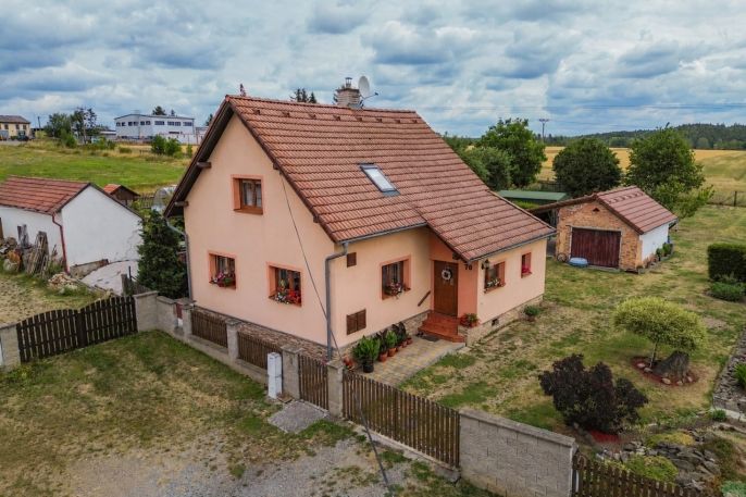 Prodej, Rodinný dům, Pernarec