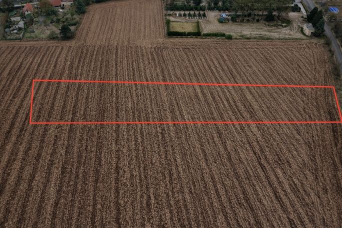 Prodej, Pole, Úvaly