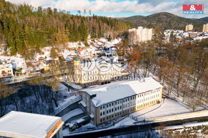 Prodej, Obchod a služby, Nejdek
