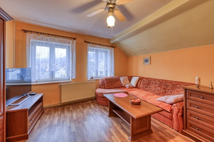 Prodej, Nájemní dům, Bečov nad Teplou