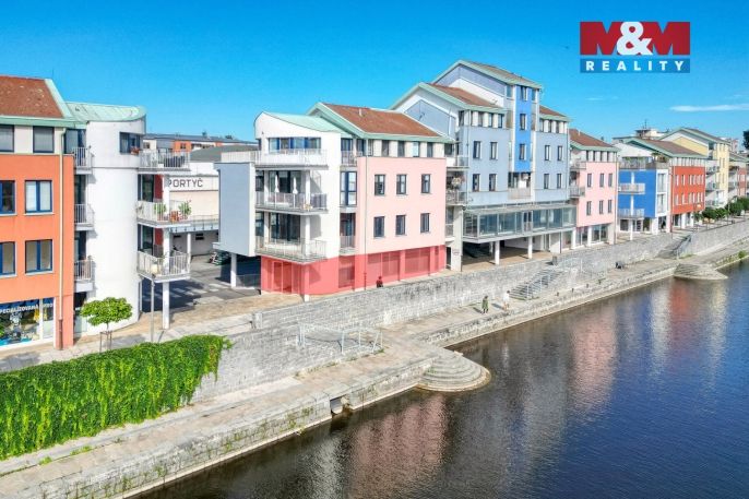 Pronájem, Obchod a služby, Písek