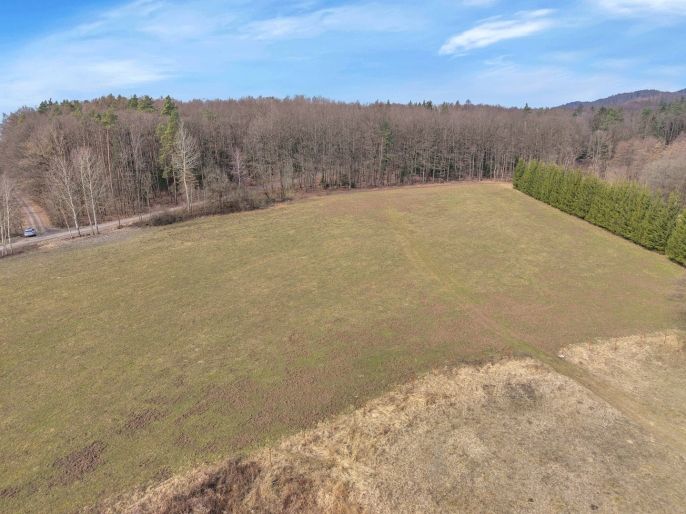 Prodej, Louka, Železnice