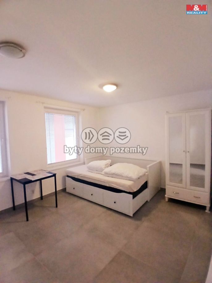 Pronájem, Byt 1+1, Humpolec