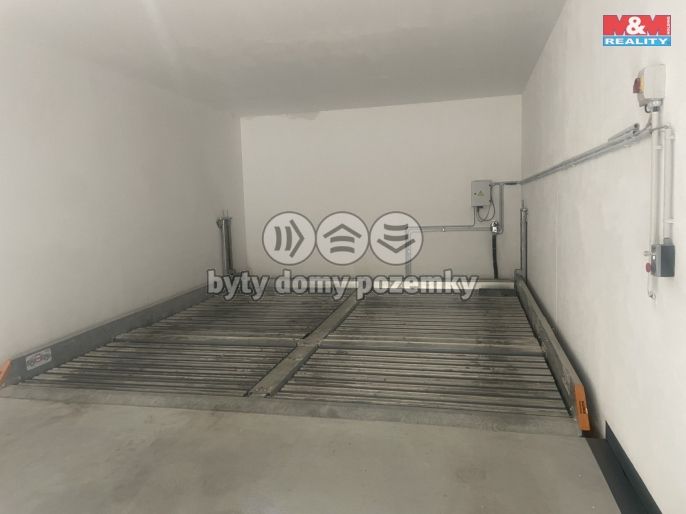 Prodej, Garážové stání, České Budějovice