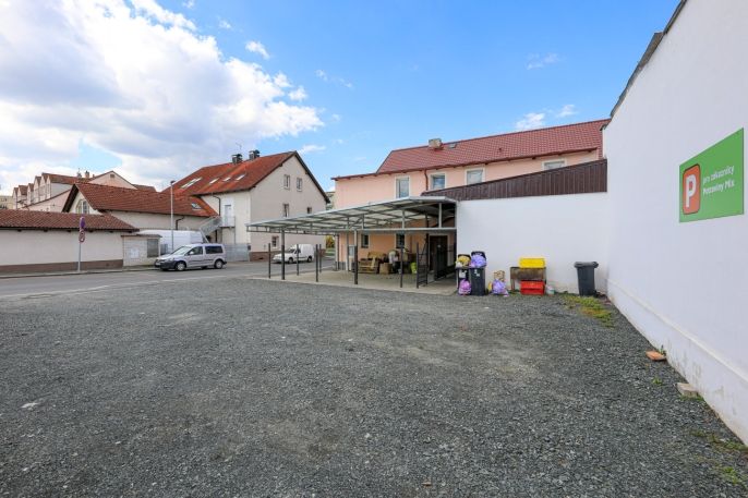 Pronájem, Obchod a služby, Nýřany