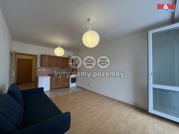 Pronájem, Byt 1+kk, Zlín