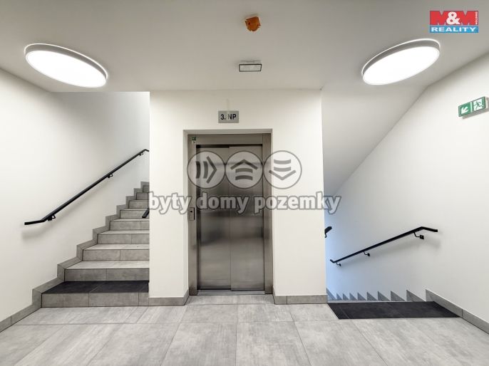 Prodej, Byt 2+kk, Kladno