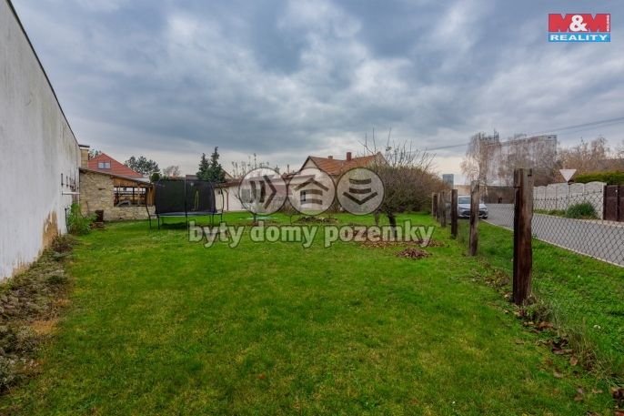 Pronájem, Obchodní objekt, Mělník