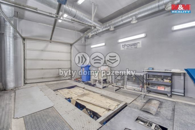 Pronájem, Obchod a služby, Králův Dvůr