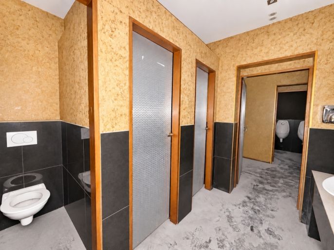 Pronájem, Obchod a služby, Jesenice