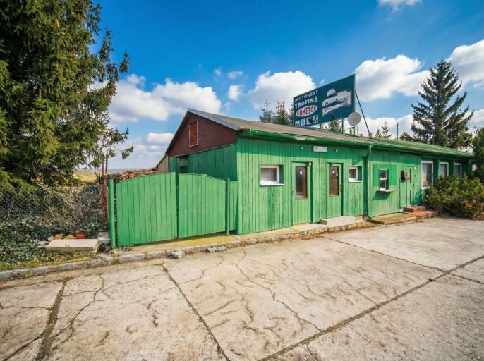 Prodej, Obchod a služby, Lochenice