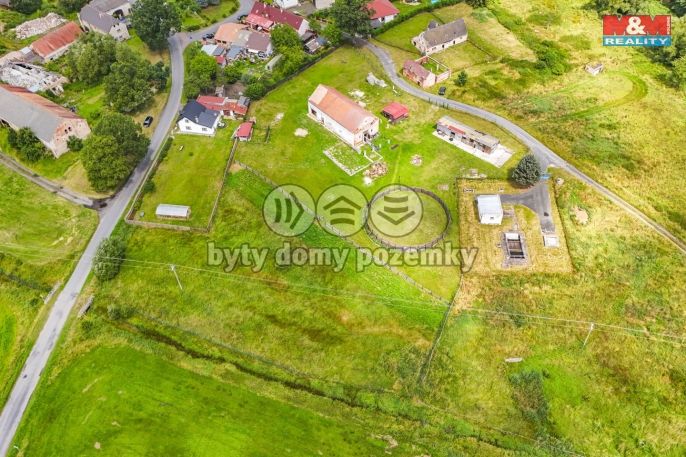 Prodej, Zemědělský objekt, Křižovatka