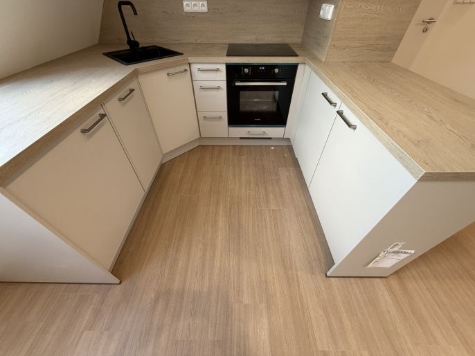 Pronájem, Byt 3+kk, Jablonec nad Nisou