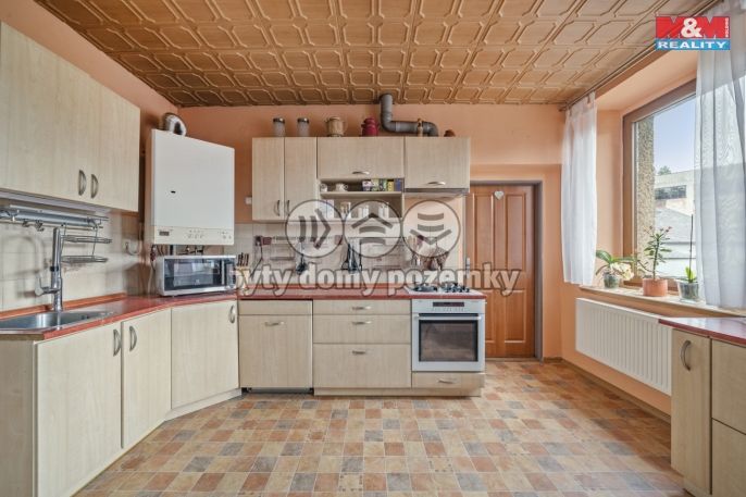 Prodej, Nájemní dům, Červený Kostelec