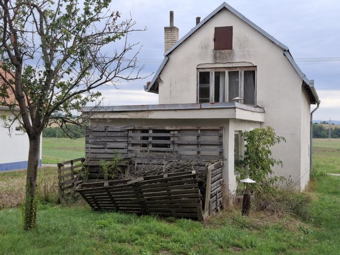Prodej, Vinný sklep, Vlkoš
