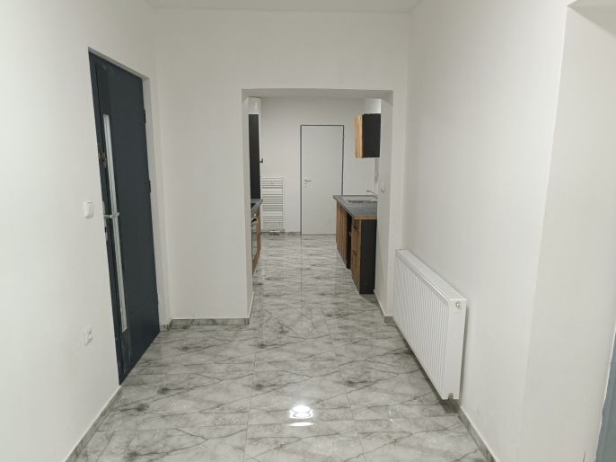 Pronájem, Byt 3+kk, Bělá pod Bezdězem