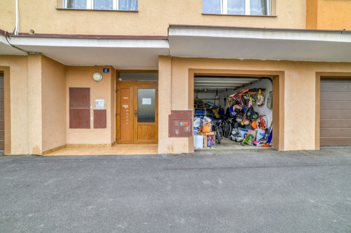 Prodej, Byt 3+1, Nebanice