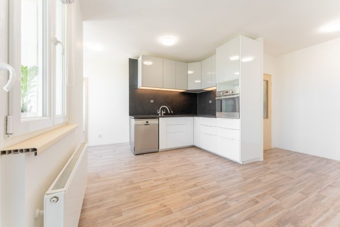 Prodej, Byt 3+kk, Klecany