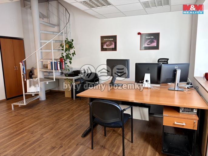 Pronájem, Kancelářský prostor, Pardubice