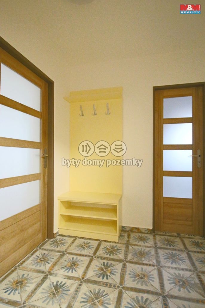 Pronájem, Byt 1+kk, Hradec Králové