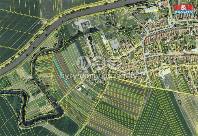 Prodej, Pole, Uherčice