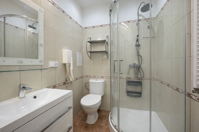 Pronájem, Byt 1+1, Karlovy Vary